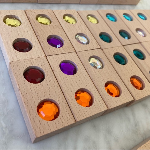 Montessori Building Color Gem Blocks - Picture 14 of 16